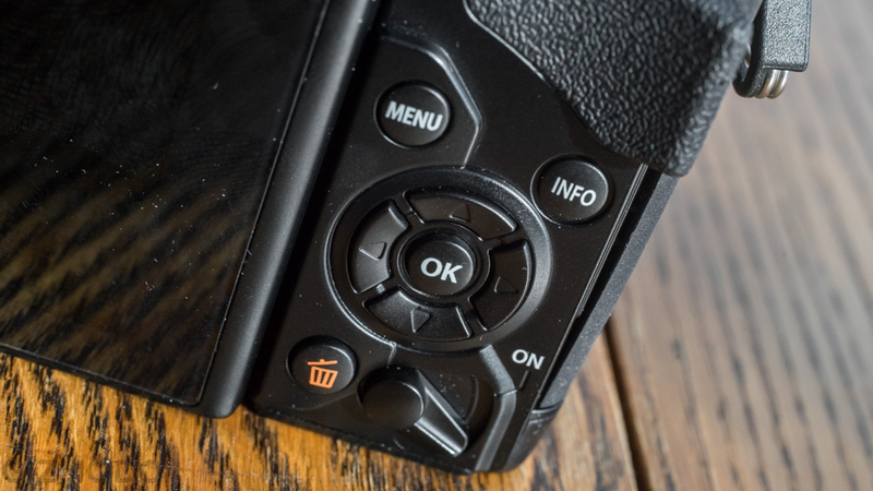 Illustration for article titled ​Olympus OM-D E-M10 Review: A Classic Camera Made Adorably Small